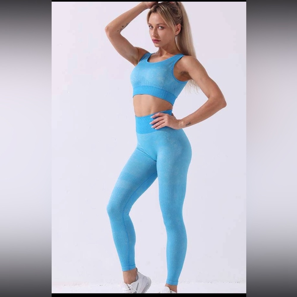 Brand New Women’s Legging and Sports Bra Set